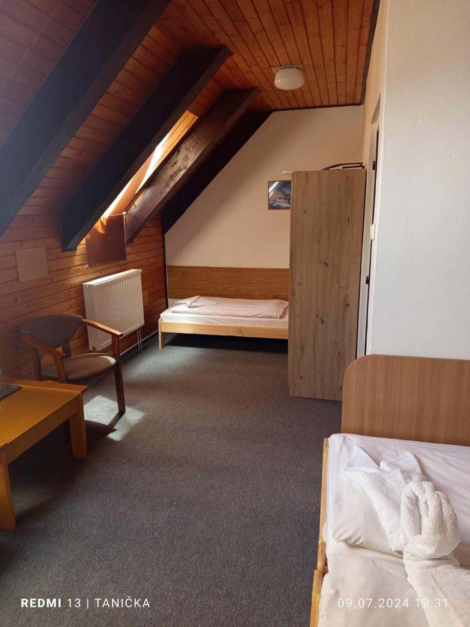 Penzion Zatoka Liptovský Trnovec Exteriör bild